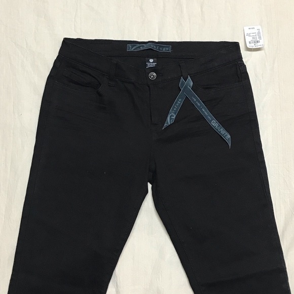 refuge Denim - Refuge women’s black skinny jeans